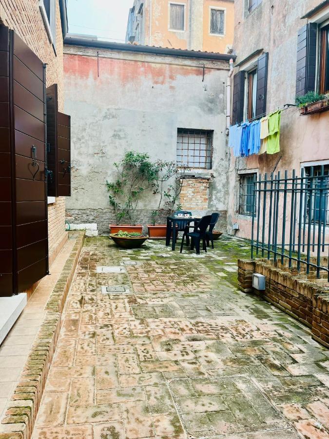 Ca' Tintoretto Veneza Exterior foto